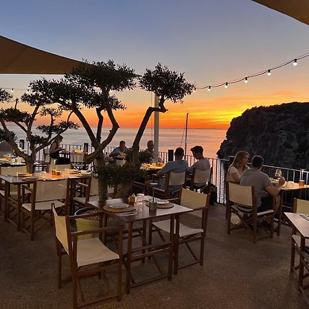 Hotel Club Menorca - Solo Adultos Cala En Porter  Esterno foto