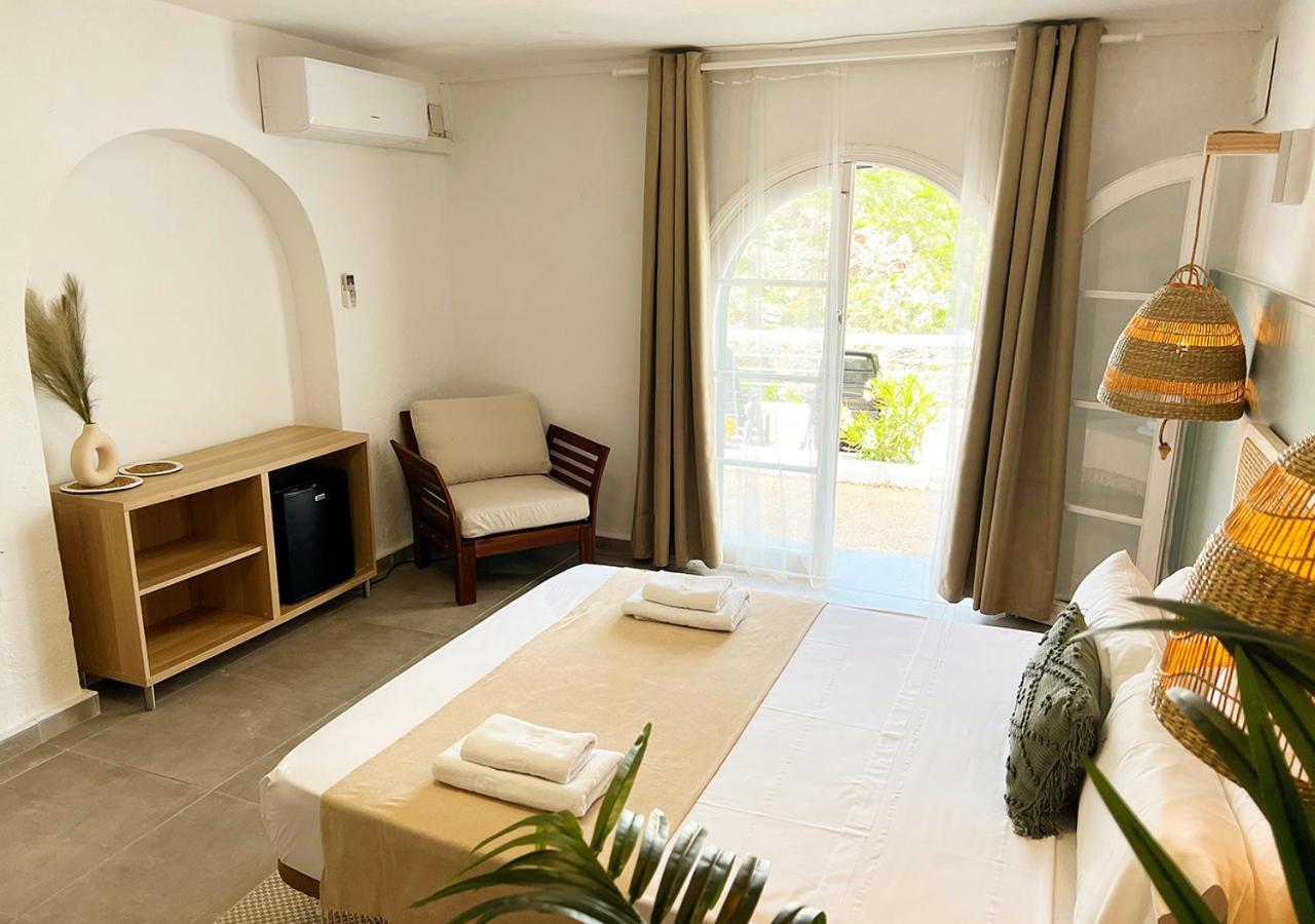Hotel Club Menorca - Solo Adultos Cala En Porter  Esterno foto